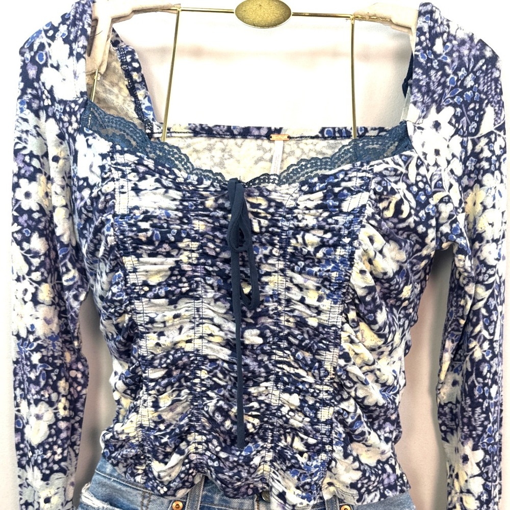 Free People Blue Floral Ruched Long Sleeve Square Neck Lace Trim Top OB2016620 M